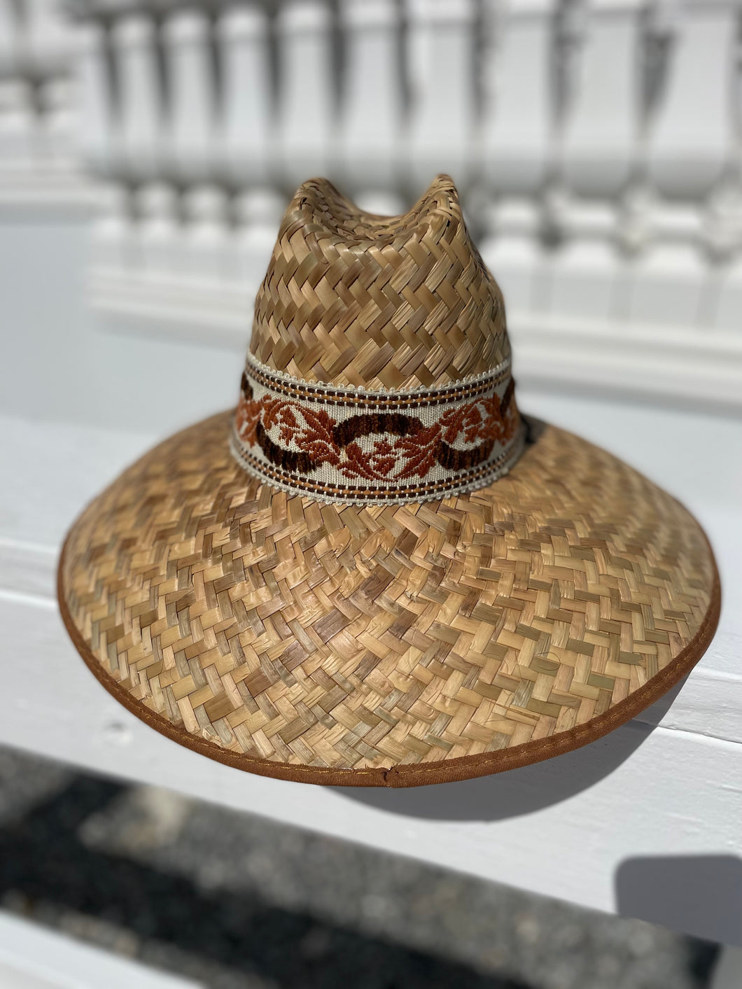 brown/rust chenille band